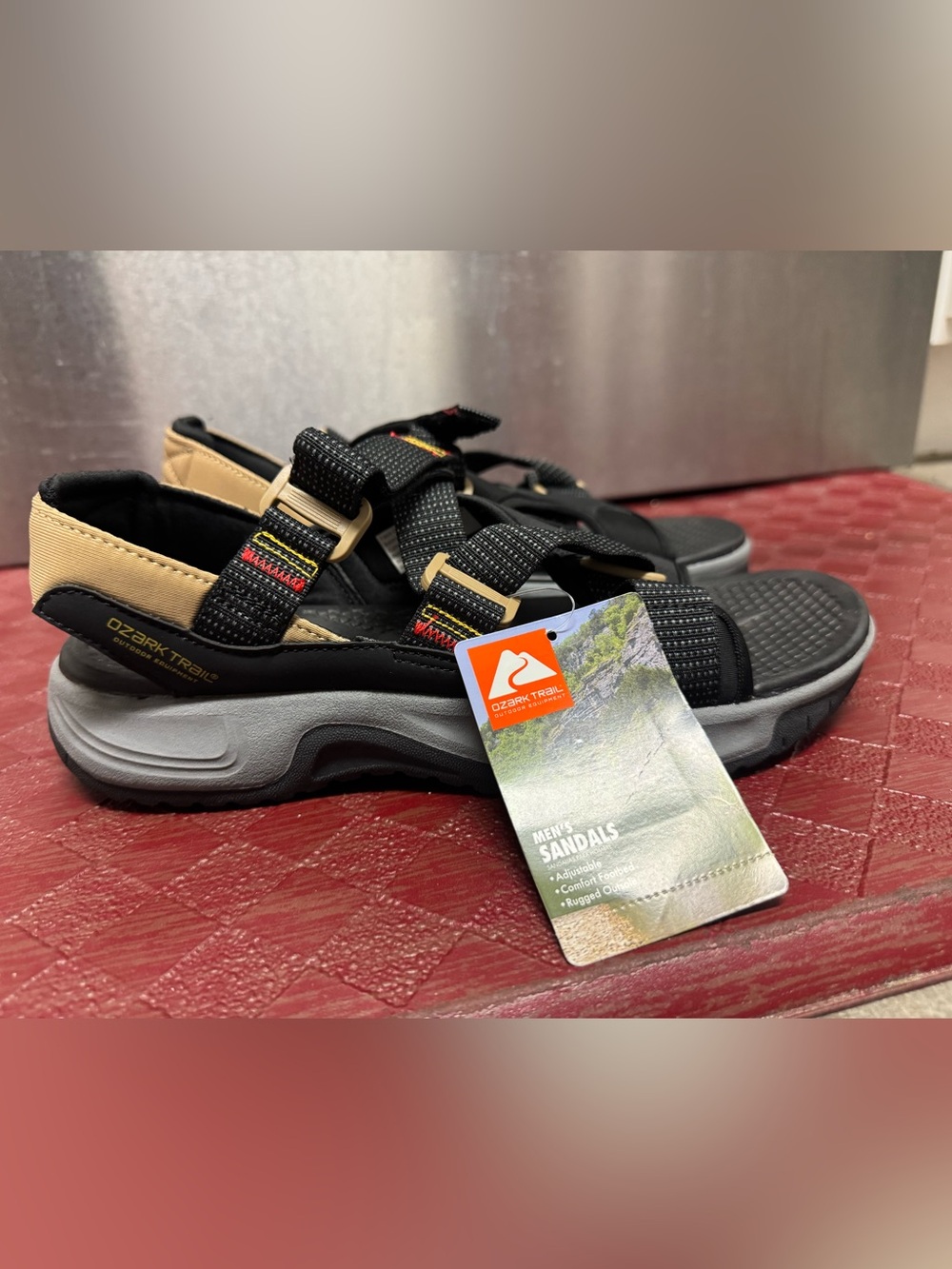 Ozark Trail Men’s Black-Tan Outdoor Sport Sandals Size 9 Cross Strap Adjustable